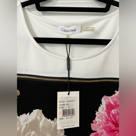 NWT Calvin Klein Sleeveless Floral Blouse (S) - Picture 3 of 4